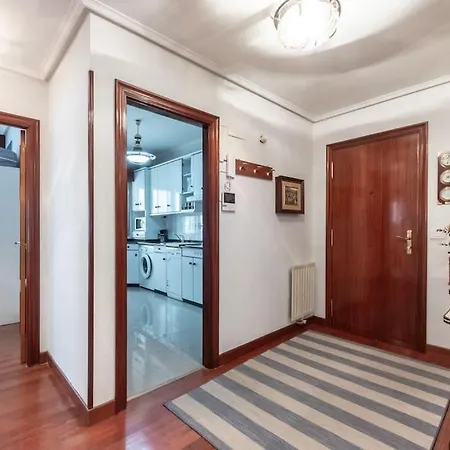Apartamento Acogedor Piso En .parking Privado Santurtzi